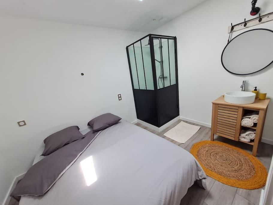 Dependance Avec Place De Parking Sainte-Soulle 외부 사진